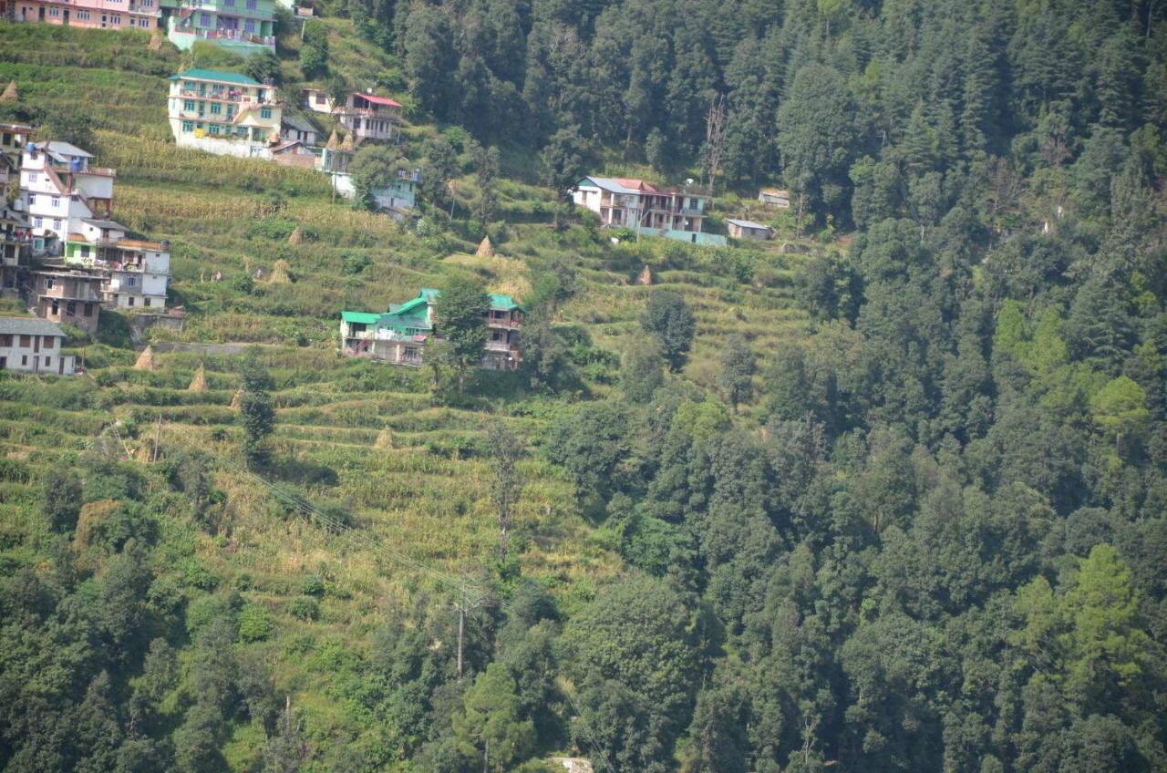 Peaceful Retreat Home Stay, 댈하우지 외부 사진